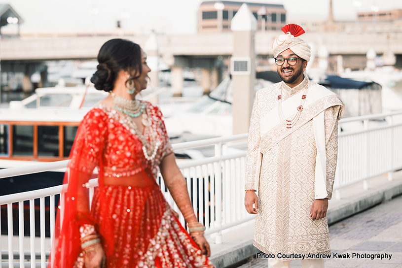 Indian wedding couple looks like Raja and Rani